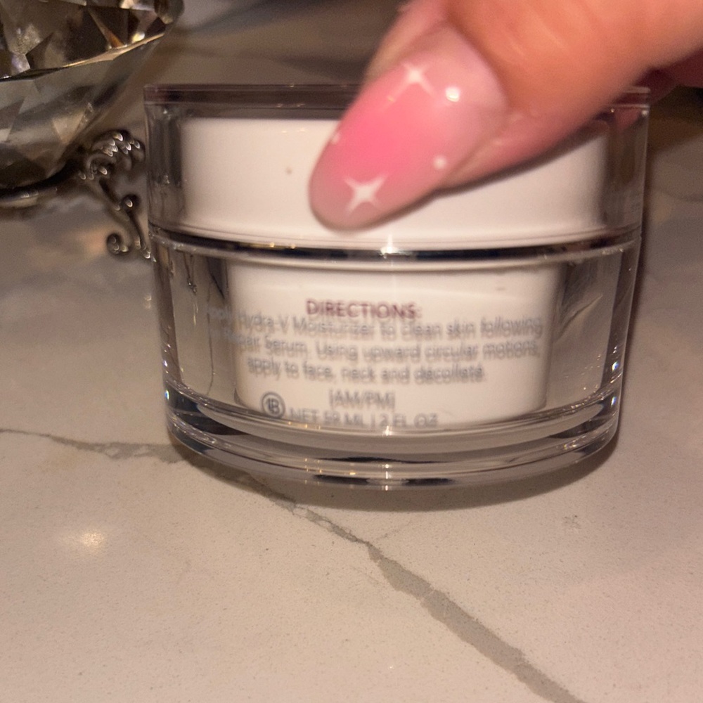 Lorde + Belle Skincare Cream - Picture 4 of 4